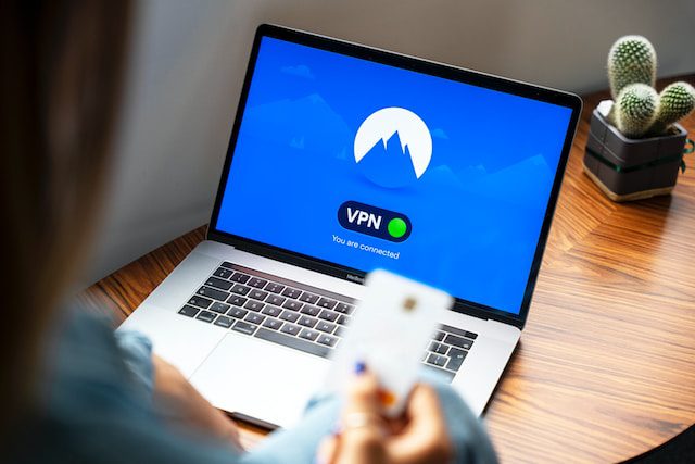 Investigating the Efficacy of VPNs for Private Browsing