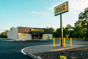 Dollar General Holiday Hours 2025 | Open & Close Hours | Thanksgiving
