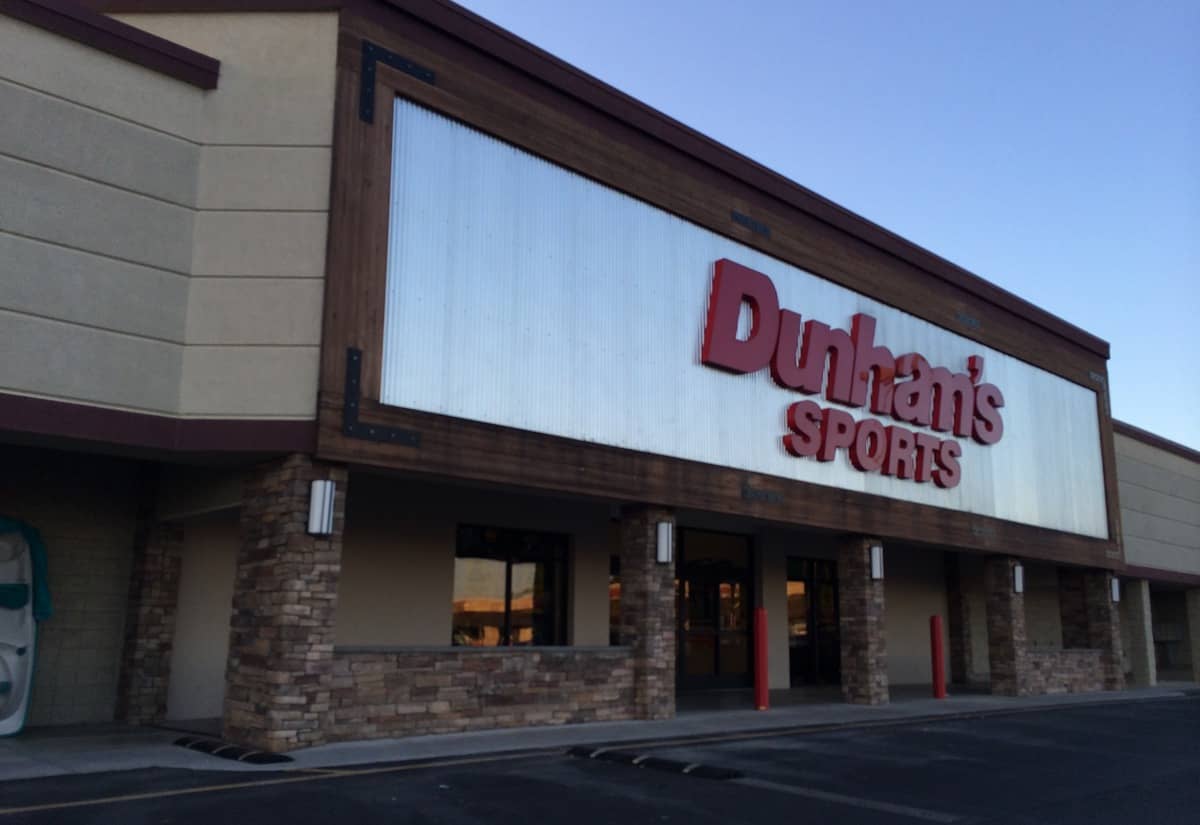 Dunham’s Sports Holiday Hours open/closed near my location